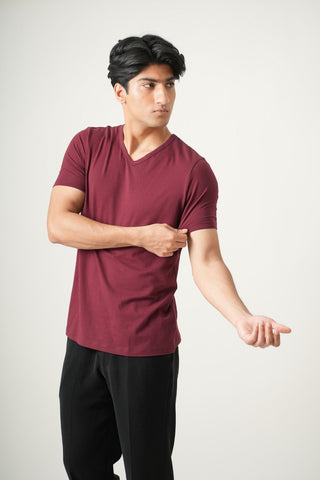 V-Taper Fit ( V-fit) V- Neck Short Sleeve - Red Rock
